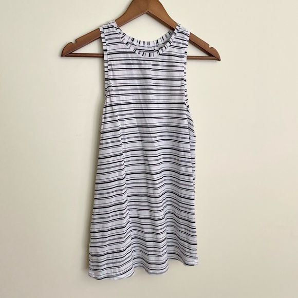 Lululemon | All Tied Up Tank - Picture 5 of 11